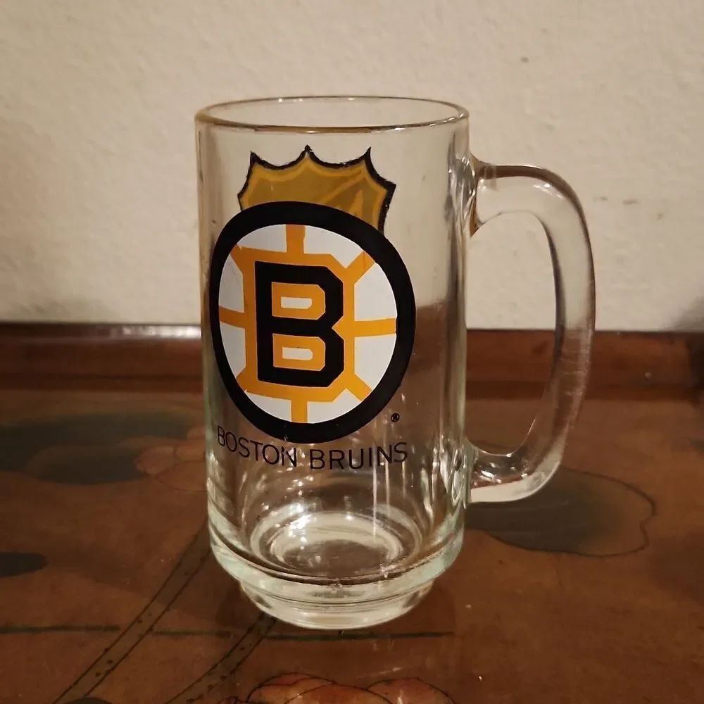 NHL Boston Bruins Glass Mug 12 oz.